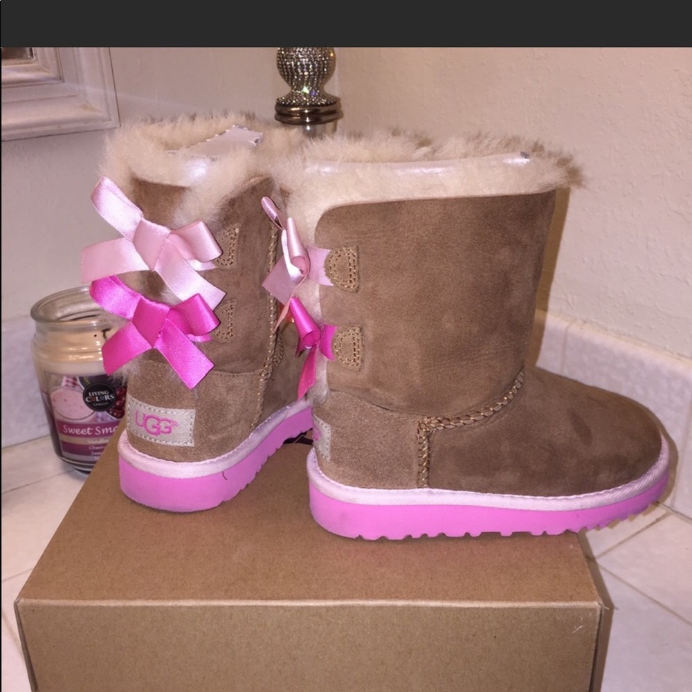 Kids bailey bow uggs